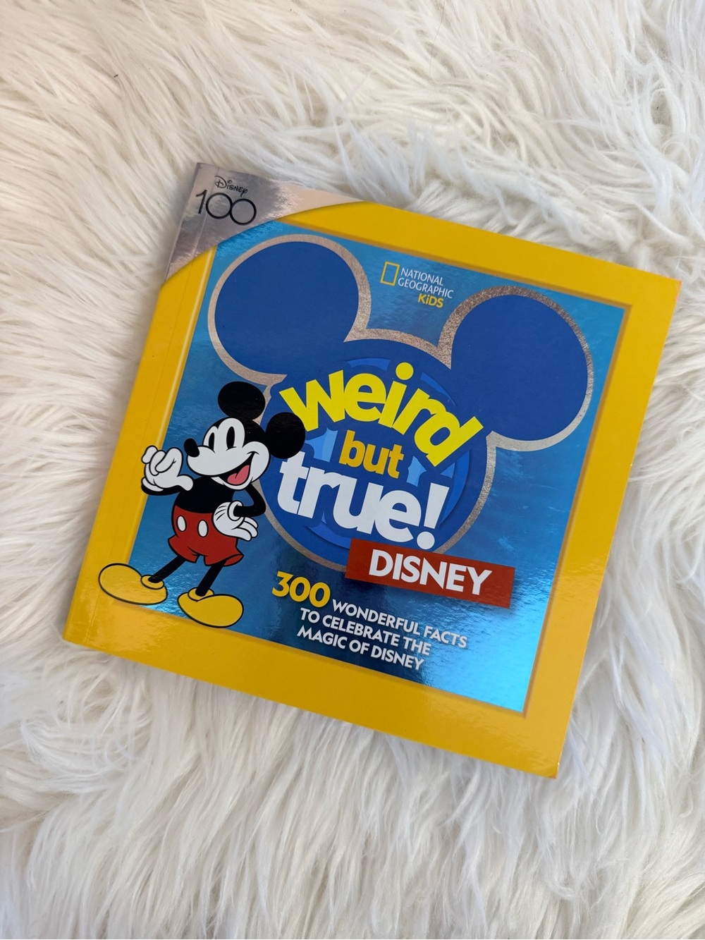 💫4/$25 • National Geographic Kids Weird But True! Disney Facts